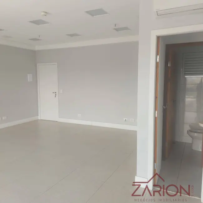 Foto 4 de Sala Comercial para alugar, 40m2 em Loteamento Residencial e Comercial Bosque Flamboyant, Taubate - SP