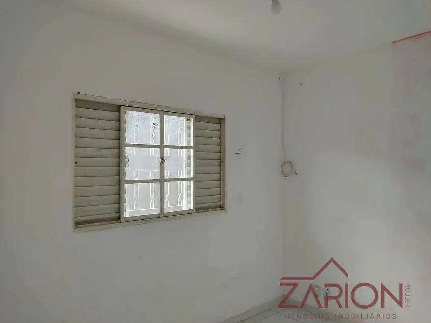 Foto 4 de Casa com 2 quartos à venda, 70m2 em Jardim Sandra Maria, Taubate - SP