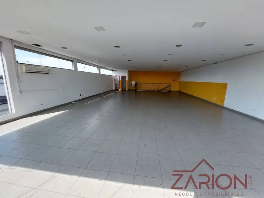 Foto 7 de Sala Comercial para alugar, 170m2 em Vila São Geraldo, Taubate - SP
