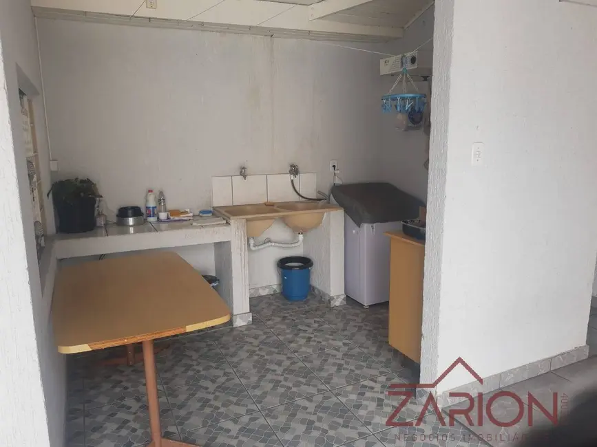 Foto 9 de Casa com 3 quartos à venda, 250m2 em Jardim Independência, Taubate - SP