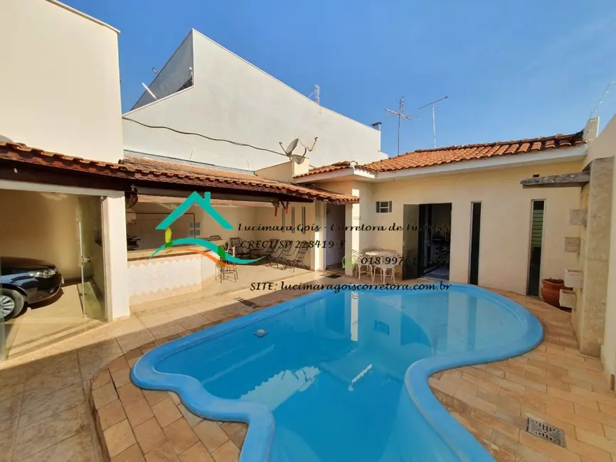 Casa com 3 quartos à venda, 305m2 em Parque Baguaçu, Aracatuba - SP - imagem 1 Foto 1 de Casa com 3 quartos à venda, 305m2 em Parque Baguaçu, Aracatuba - SP