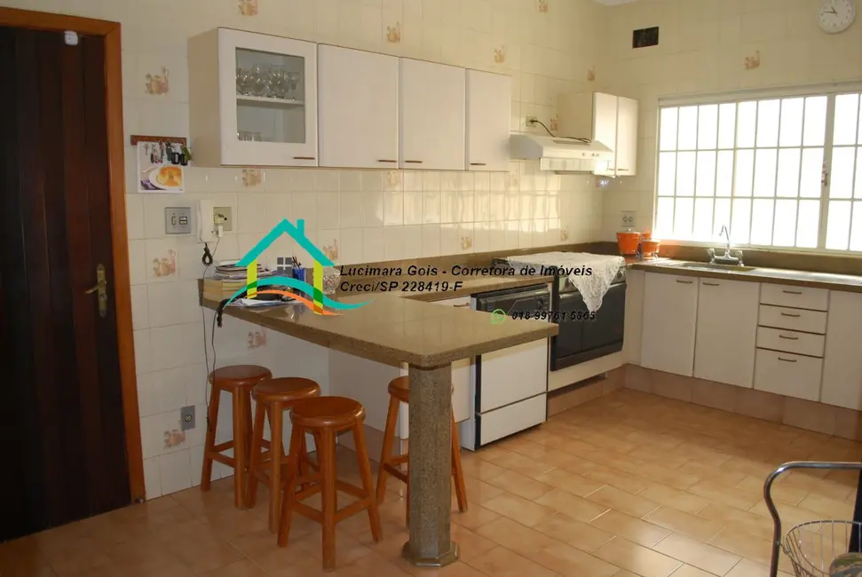 Sobrado com 3 quartos à venda, 400m2 em Jardim Nova Yorque, Aracatuba - SP - imagem 3 Foto 3 de Sobrado com 3 quartos à venda, 400m2 em Jardim Nova Yorque, Aracatuba - SP