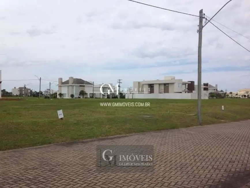 Foto 5 de Terreno / Lote à venda, 521m2 em Torres - RS
