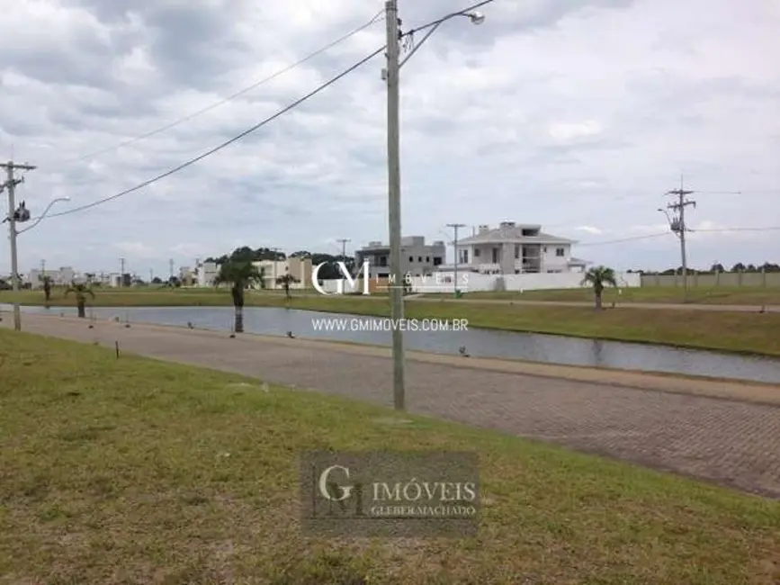 Foto 6 de Terreno / Lote à venda, 521m2 em Torres - RS
