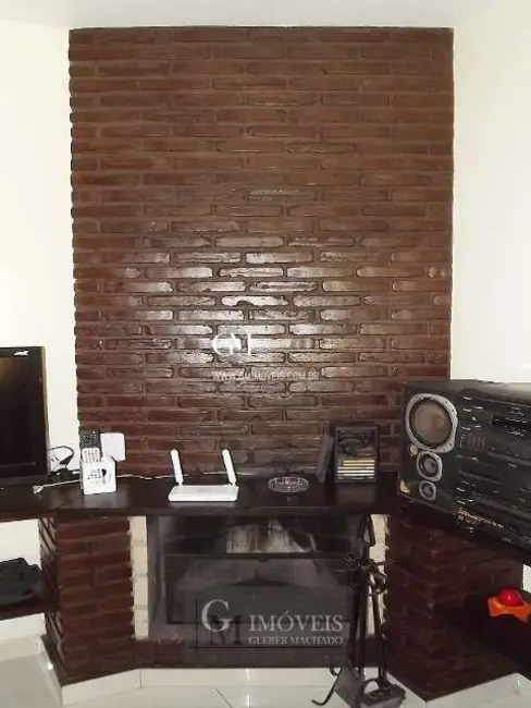 Casa com 4 quartos à venda, 260m2 em Torres - RS - imagem 8 Foto 8 de Casa com 4 quartos à venda, 260m2 em Torres - RS