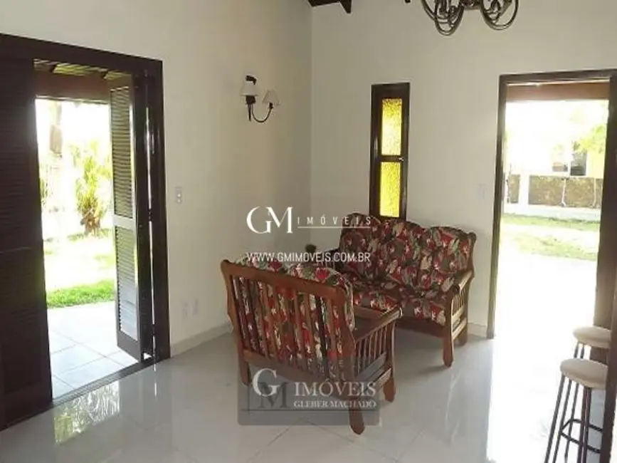 Casa com 4 quartos à venda, 260m2 em Torres - RS - imagem 6 Foto 6 de Casa com 4 quartos à venda, 260m2 em Torres - RS