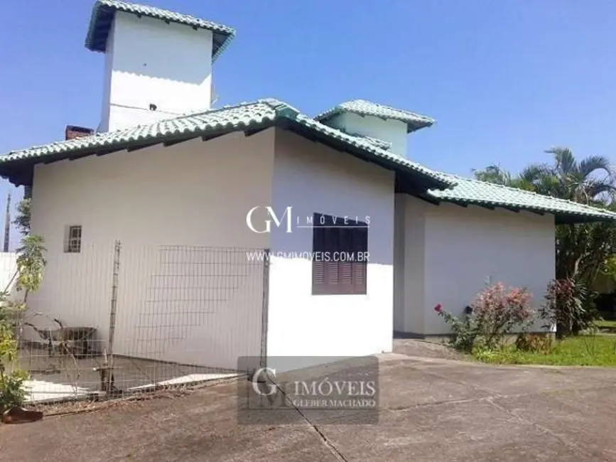 Casa com 4 quartos à venda, 260m2 em Torres - RS - imagem 5 Foto 5 de Casa com 4 quartos à venda, 260m2 em Torres - RS