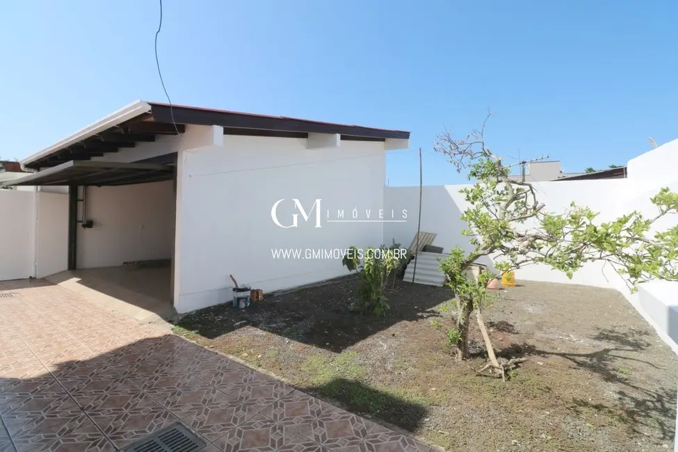 Casa com 4 quartos à venda, 260m2 em Centro, Torres - RS - imagem 6 Foto 6 de Casa com 4 quartos à venda, 260m2 em Centro, Torres - RS
