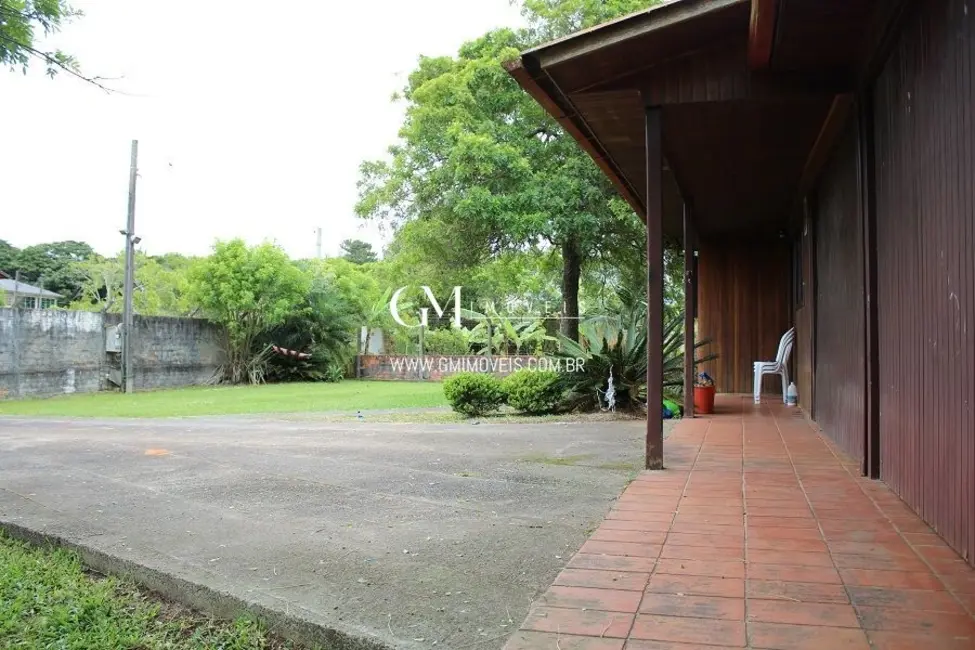 Casa com 4 quartos à venda, 200m2 em Torres - RS - imagem 5 Foto 5 de Casa com 4 quartos à venda, 200m2 em Torres - RS