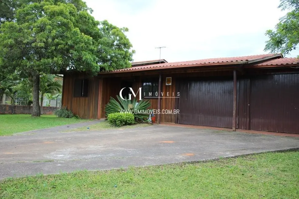 Casa com 4 quartos à venda, 200m2 em Torres - RS - imagem 4 Foto 4 de Casa com 4 quartos à venda, 200m2 em Torres - RS