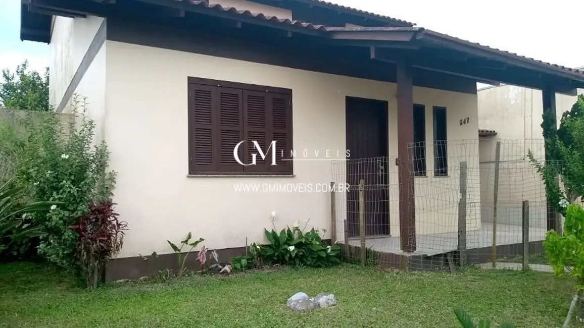 Foto 2 de Casa com 3 quartos à venda, 143m2 em Torres - RS