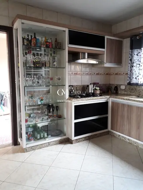 Casa com 3 quartos à venda, 190m2 em Torres - RS - imagem 4 Foto 4 de Casa com 3 quartos à venda, 190m2 em Torres - RS