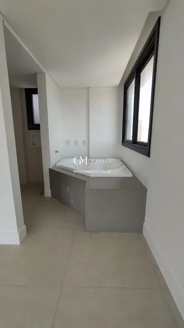 Apartamento com 4 quartos à venda, 215m2 em Torres - RS - imagem 7 Foto 7 de Apartamento com 4 quartos à venda, 215m2 em Torres - RS