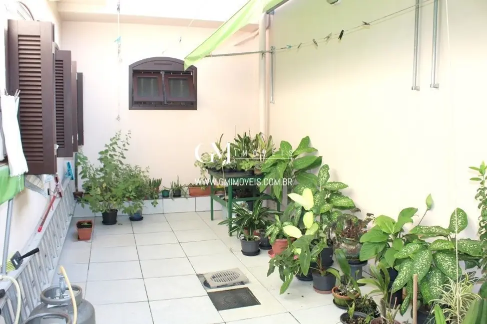 Casa com 5 quartos à venda, 300m2 em Torres - RS - imagem 9 Foto 9 de Casa com 5 quartos à venda, 300m2 em Torres - RS