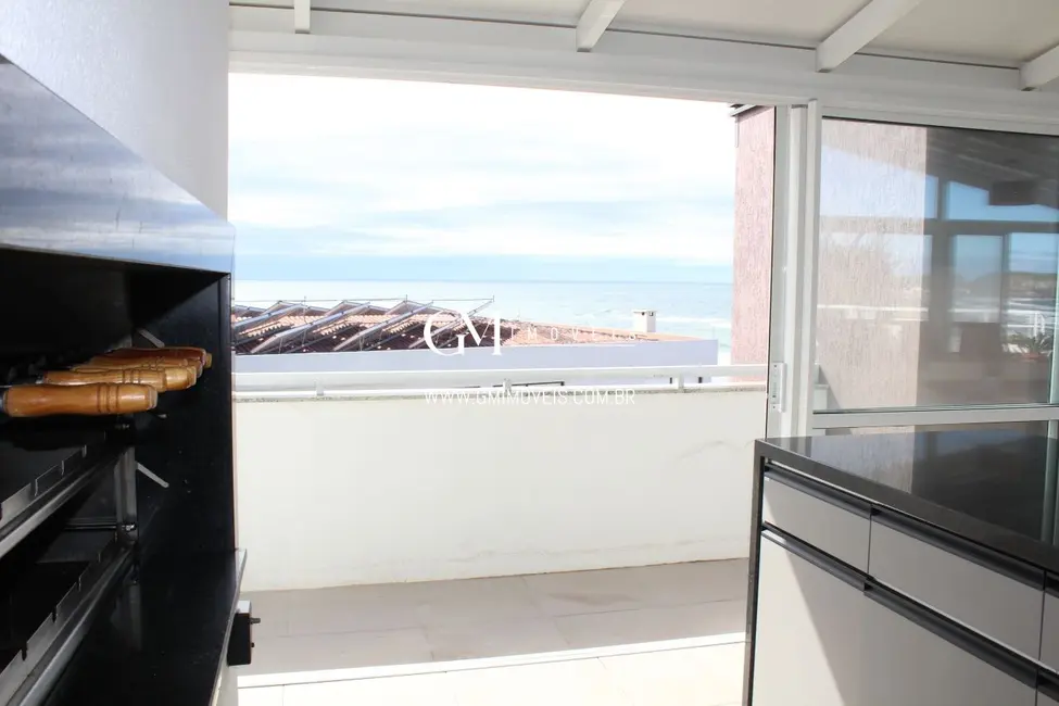 Foto 4 de Cobertura com 4 quartos à venda, 472m2 em Torres - RS