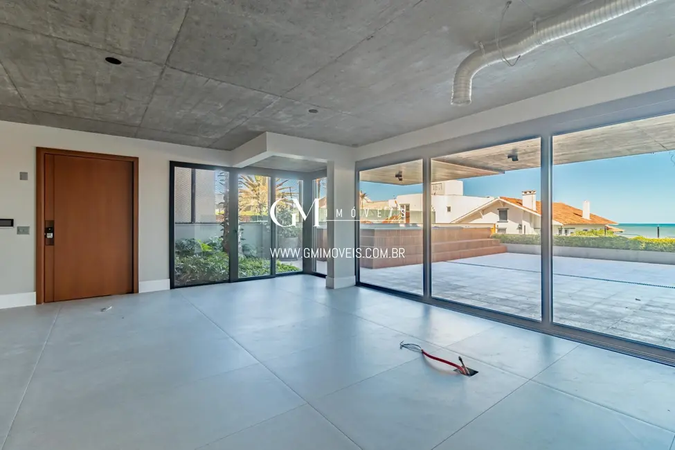 Apartamento com 3 quartos à venda, 328m2 em Torres - RS - imagem 7 Foto 7 de Apartamento com 3 quartos à venda, 328m2 em Torres - RS