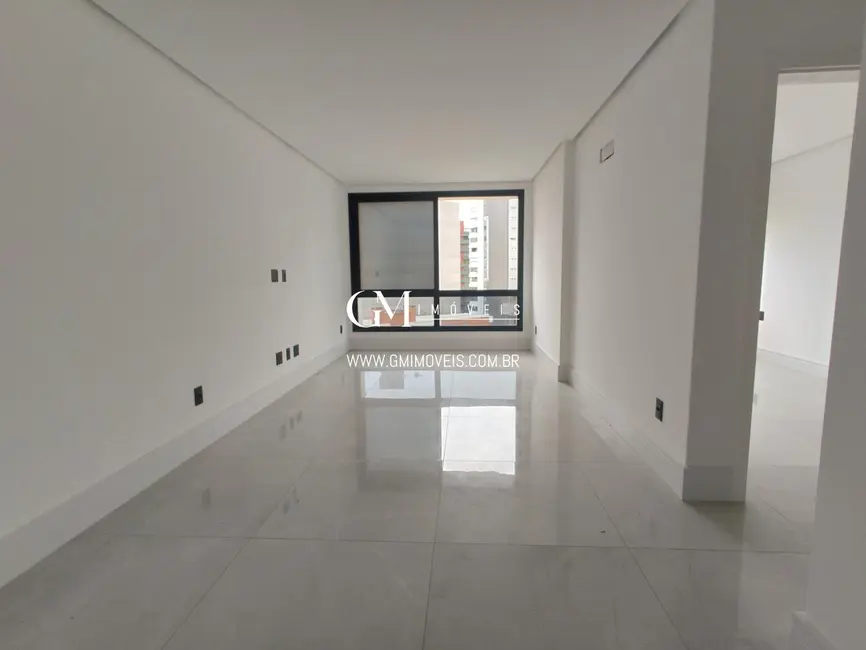 Foto 4 de Apartamento com 3 quartos à venda, 90m2 em Torres - RS