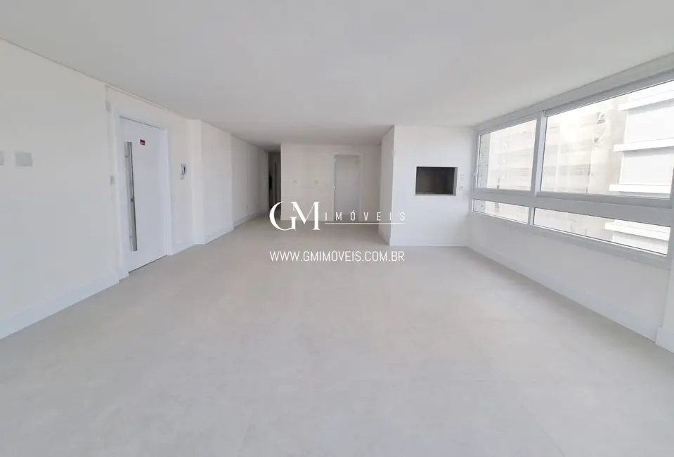 Apartamento com 3 quartos à venda, 130m2 em Torres - RS - imagem 3 Foto 3 de Apartamento com 3 quartos à venda, 130m2 em Torres - RS