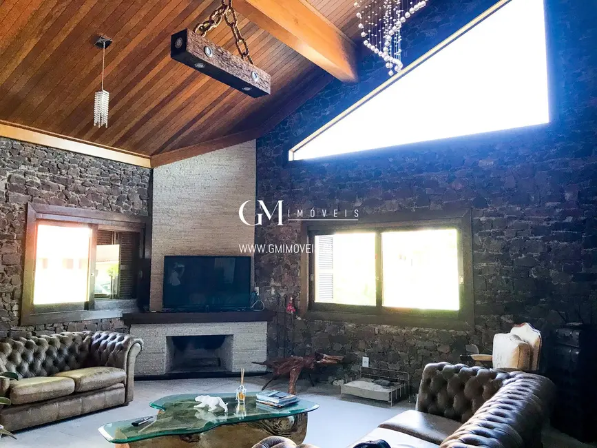 Casa com 3 quartos à venda, 227m2 em Torres - RS - imagem 5 Foto 5 de Casa com 3 quartos à venda, 227m2 em Torres - RS