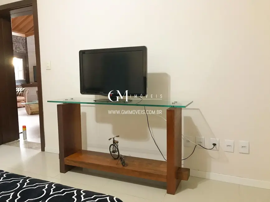 Casa com 3 quartos à venda, 227m2 em Torres - RS - imagem 9 Foto 9 de Casa com 3 quartos à venda, 227m2 em Torres - RS