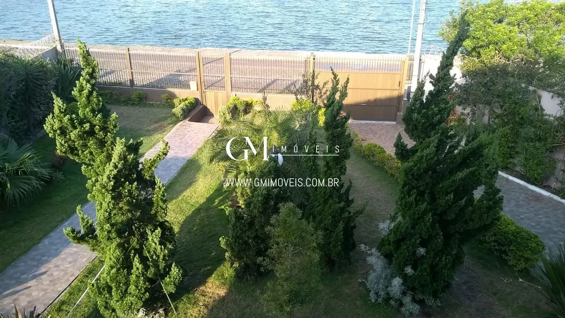 Foto 8 de Casa com 3 quartos à venda, 243m2 em Centro, Torres - RS