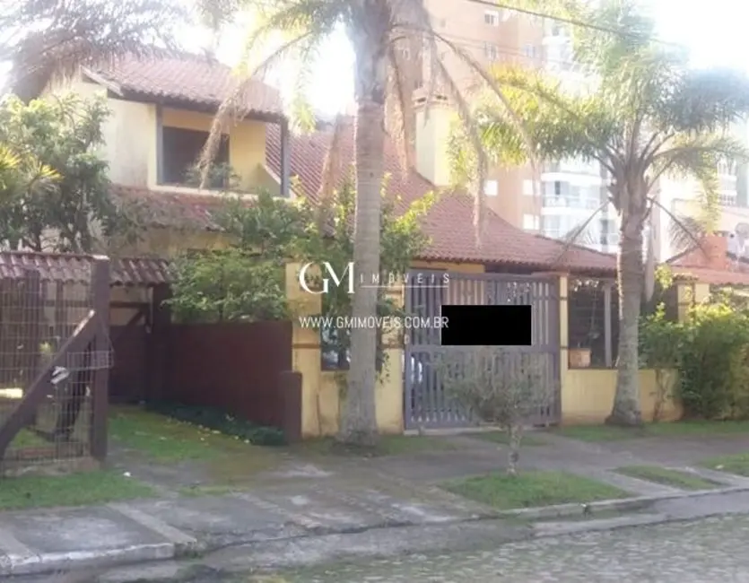 Foto 2 de Casa com 3 quartos à venda, 210m2 em Torres - RS
