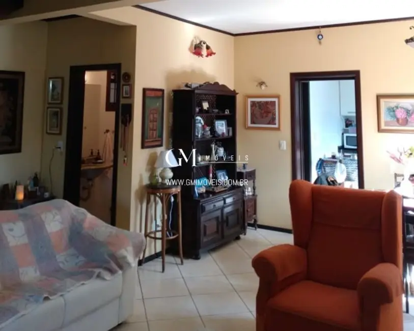 Foto 4 de Casa com 3 quartos à venda, 210m2 em Torres - RS