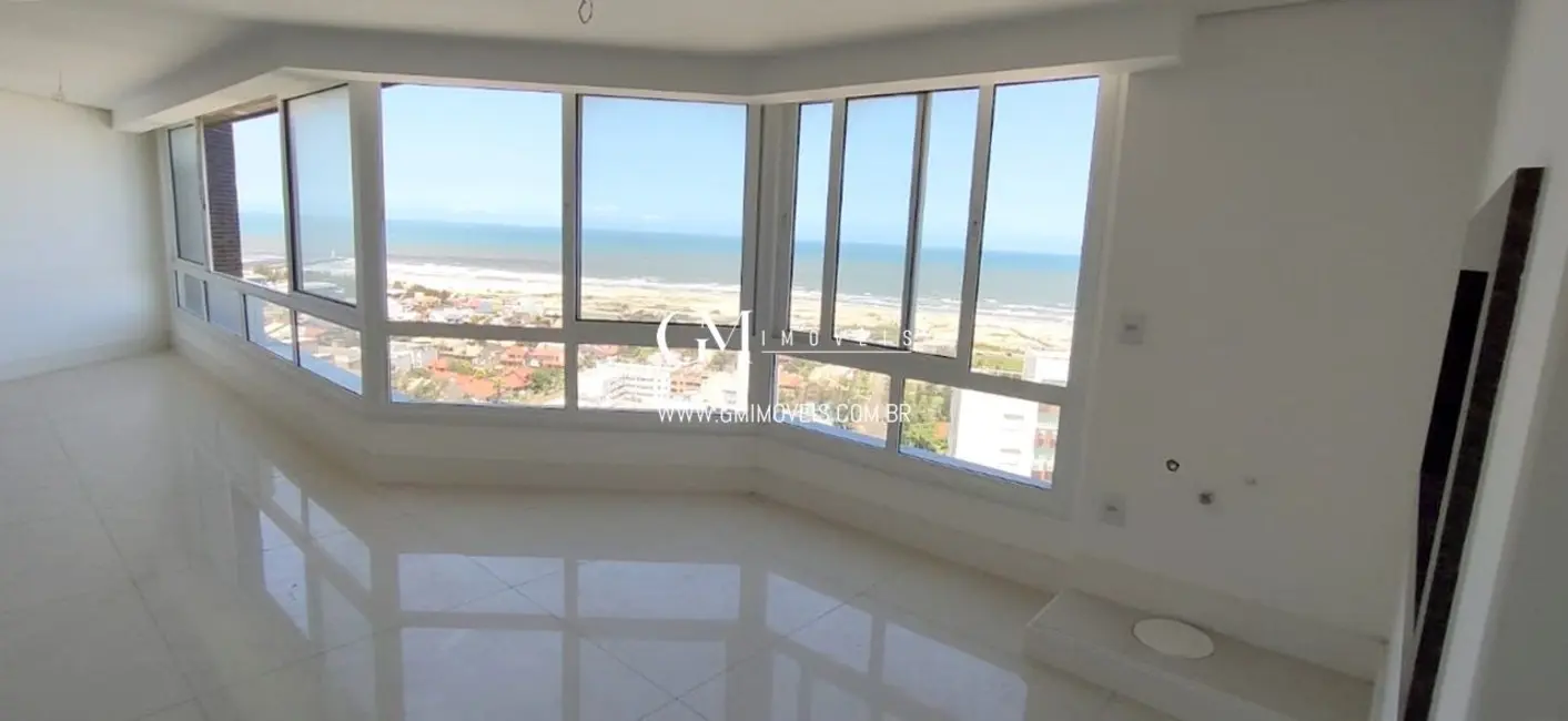 Apartamento com 4 quartos à venda, 249m2 em Torres - RS - imagem 6 Foto 6 de Apartamento com 4 quartos à venda, 249m2 em Torres - RS