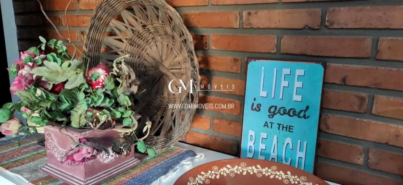 Casa com 7 quartos à venda, 282m2 em Torres - RS - imagem 4 Foto 4 de Casa com 7 quartos à venda, 282m2 em Torres - RS