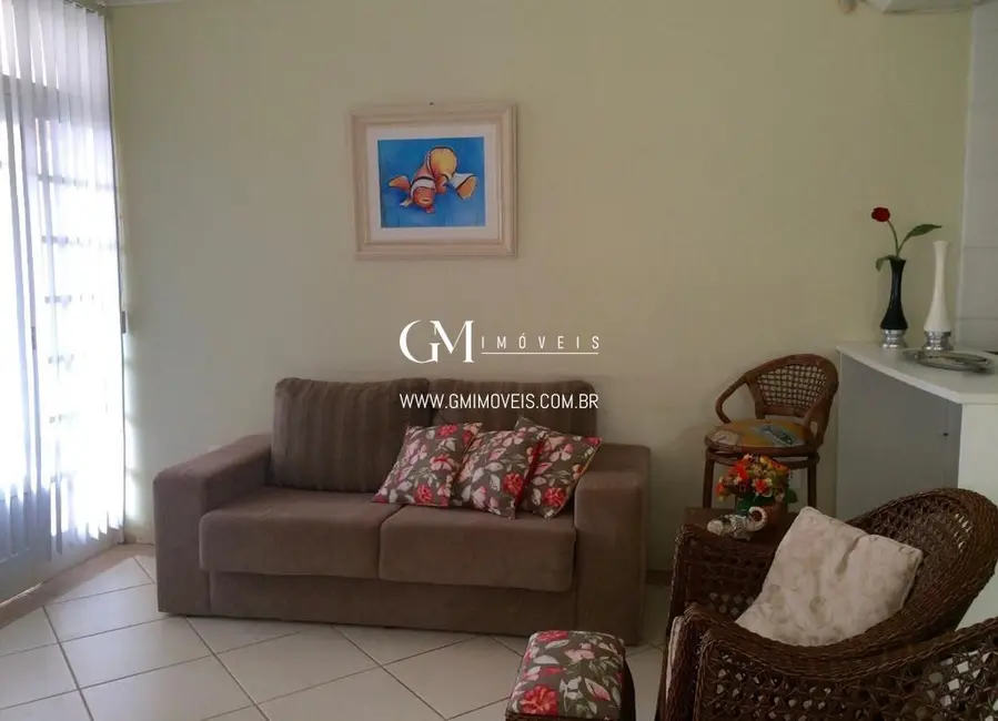 Casa com 6 quartos à venda, 316m2 em Torres - RS - imagem 5 Foto 5 de Casa com 6 quartos à venda, 316m2 em Torres - RS