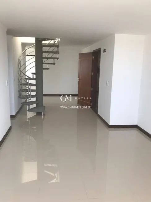 Foto 1 de Cobertura com 3 quartos à venda, 181m2 em Torres - RS