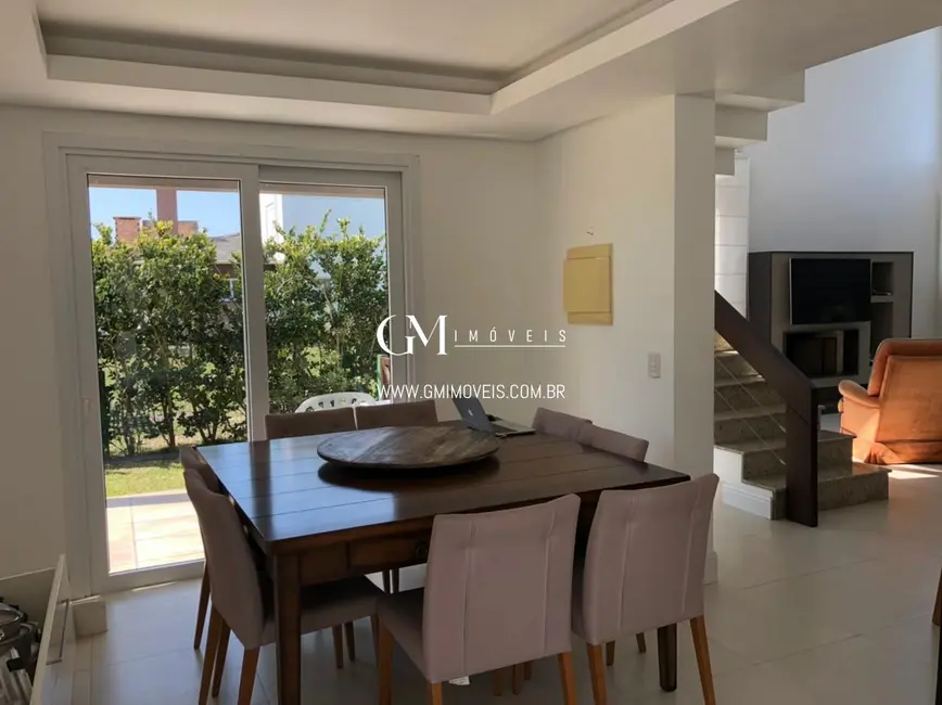 Foto 5 de Casa com 3 quartos à venda, 210m2 em Torres - RS