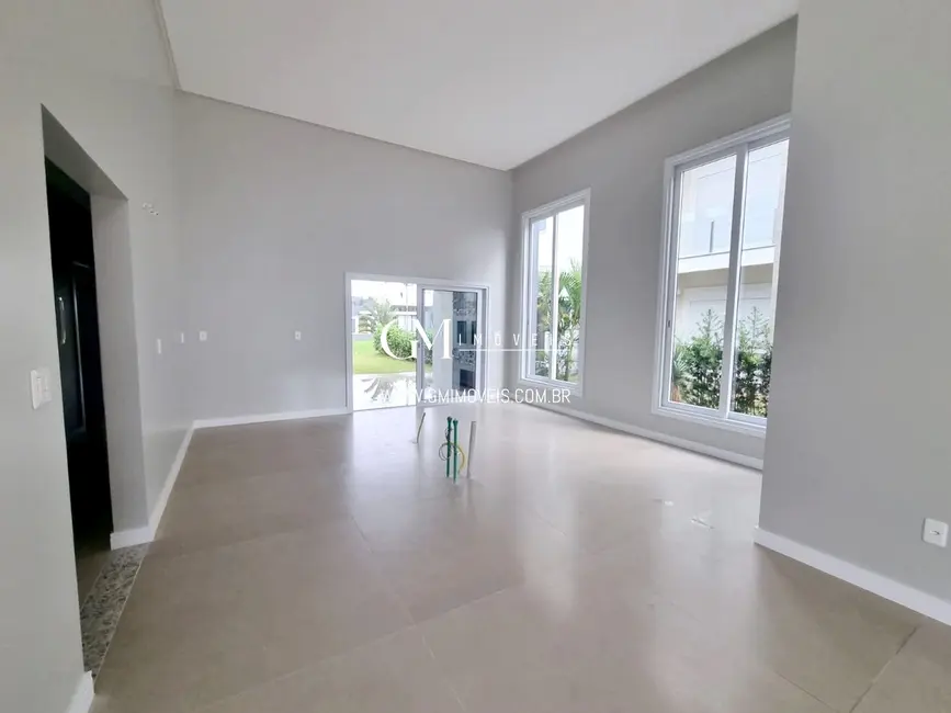 Foto 6 de Casa de Condomínio com 3 quartos à venda, 240m2 em Torres - RS