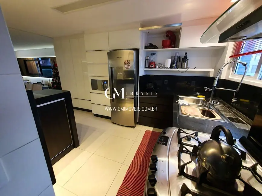 Apartamento com 3 quartos à venda, 105m2 em Centro, Torres - RS - imagem 4 Foto 4 de Apartamento com 3 quartos à venda, 105m2 em Centro, Torres - RS