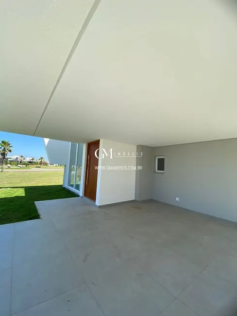 Casa de Condomínio com 4 quartos à venda, 330m2 em Torres - RS - imagem 9 Foto 9 de Casa de Condomínio com 4 quartos à venda, 330m2 em Torres - RS