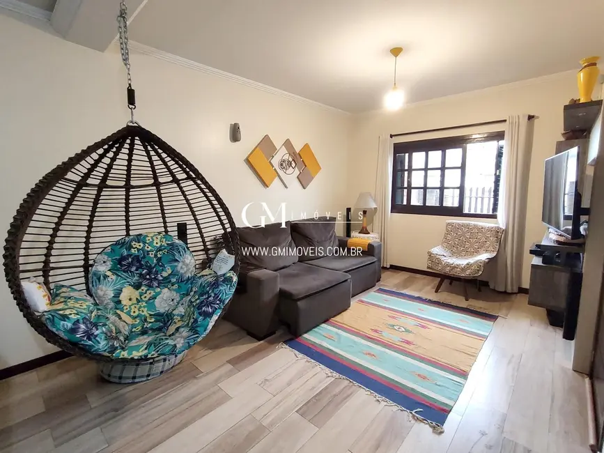 Casa com 3 quartos à venda, 132m2 em Torres - RS - imagem 4 Foto 4 de Casa com 3 quartos à venda, 132m2 em Torres - RS