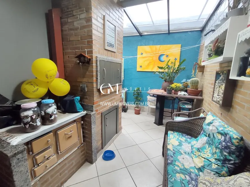 Casa com 3 quartos à venda, 132m2 em Torres - RS - imagem 9 Foto 9 de Casa com 3 quartos à venda, 132m2 em Torres - RS