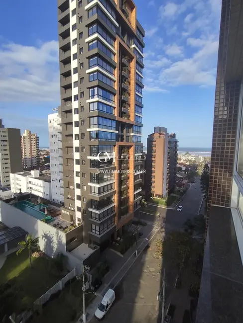 Apartamento com 4 quartos à venda, 216m2 em Torres - RS - imagem 8 Foto 8 de Apartamento com 4 quartos à venda, 216m2 em Torres - RS