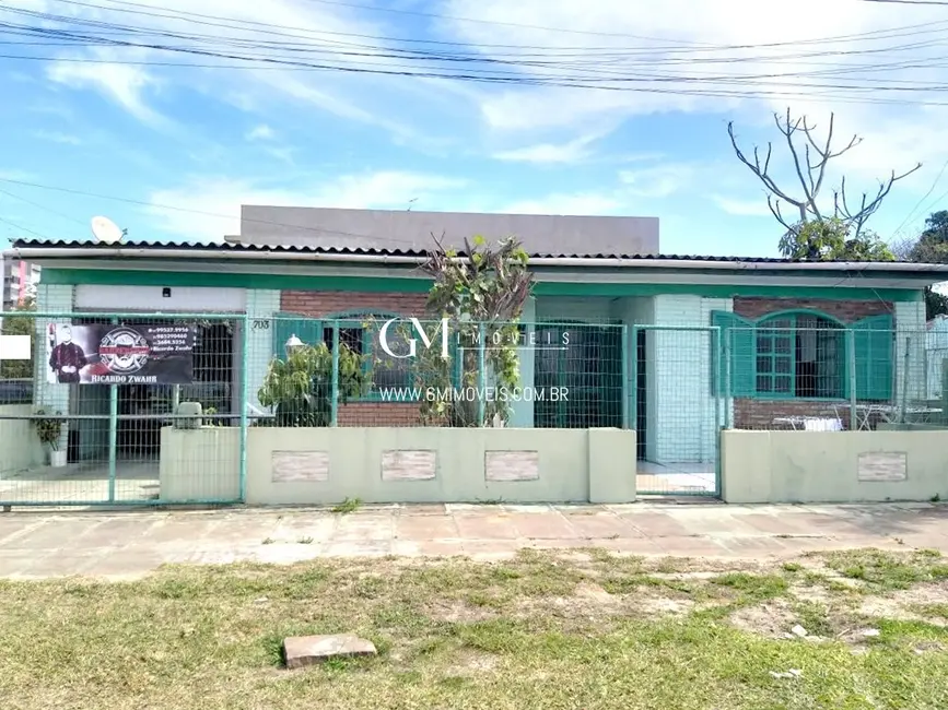 Casa com 5 quartos à venda, 170m2 em Torres - RS - imagem 1 Foto 1 de Casa com 5 quartos à venda, 170m2 em Torres - RS