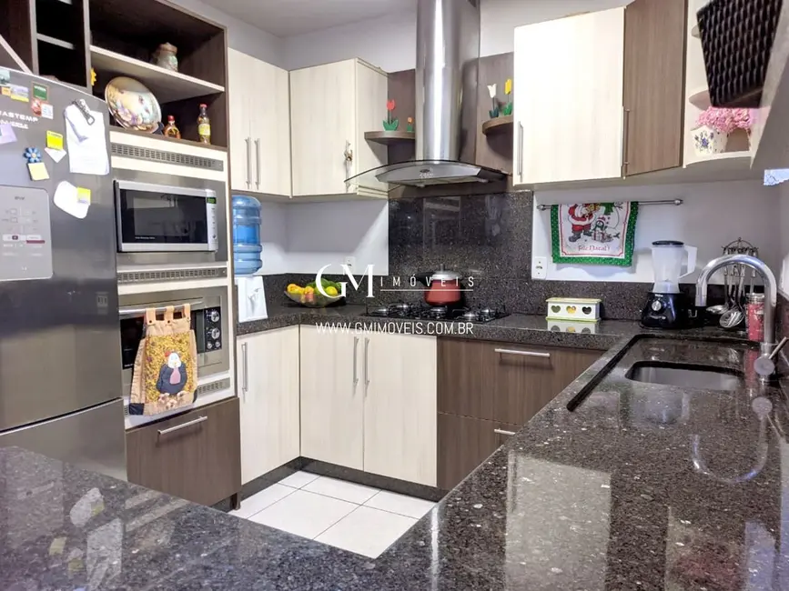 Casa com 3 quartos à venda, 142m2 em Torres - RS - imagem 3 Foto 3 de Casa com 3 quartos à venda, 142m2 em Torres - RS