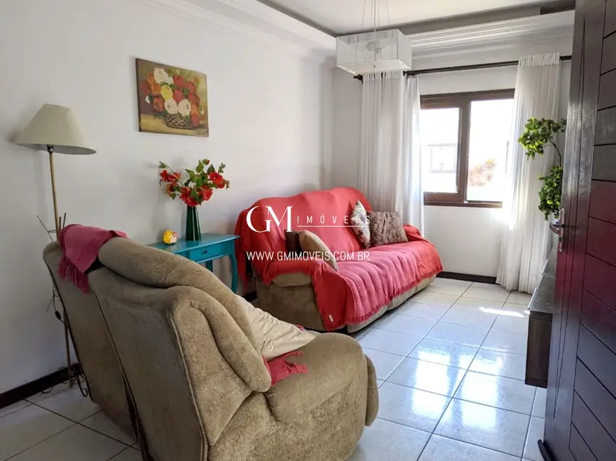 Casa com 3 quartos à venda, 142m2 em Torres - RS - imagem 5 Foto 5 de Casa com 3 quartos à venda, 142m2 em Torres - RS