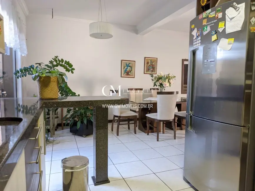 Casa com 3 quartos à venda, 142m2 em Torres - RS - imagem 7 Foto 7 de Casa com 3 quartos à venda, 142m2 em Torres - RS