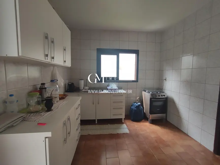 Casa com 3 quartos à venda, 117m2 em Torres - RS - imagem 9 Foto 9 de Casa com 3 quartos à venda, 117m2 em Torres - RS