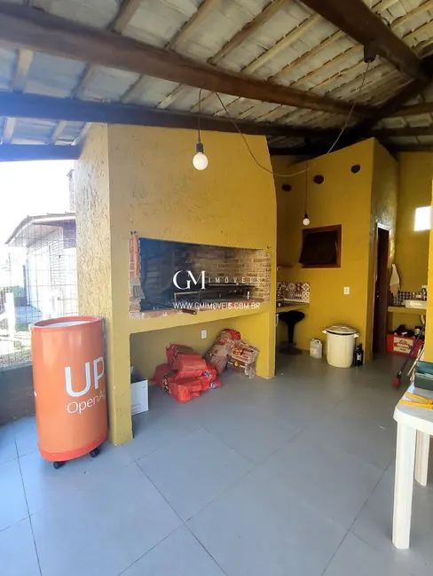 Casa com 5 quartos à venda, 180m2 em Torres - RS - imagem 3 Foto 3 de Casa com 5 quartos à venda, 180m2 em Torres - RS