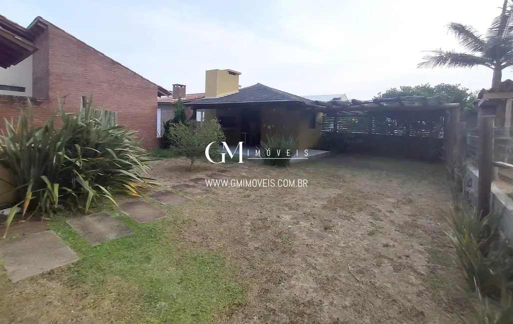 Casa com 5 quartos à venda, 180m2 em Torres - RS - imagem 2 Foto 2 de Casa com 5 quartos à venda, 180m2 em Torres - RS