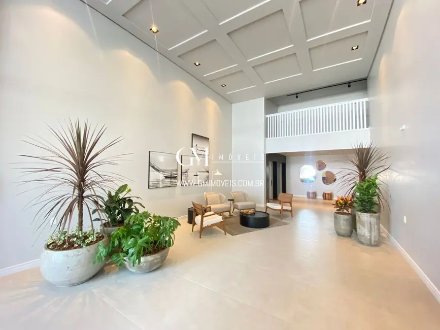Apartamento com 2 quartos à venda, 72m2 em Centro, Torres - RS - imagem 2 Foto 2 de Apartamento com 2 quartos à venda, 72m2 em Centro, Torres - RS