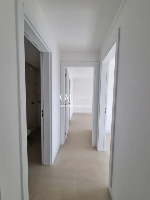 Apartamento com 2 quartos à venda, 72m2 em Centro, Torres - RS - imagem 9 Foto 9 de Apartamento com 2 quartos à venda, 72m2 em Centro, Torres - RS