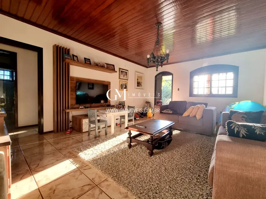 Casa com 3 quartos à venda, 115m2 em Torres - RS - imagem 8 Foto 8 de Casa com 3 quartos à venda, 115m2 em Torres - RS