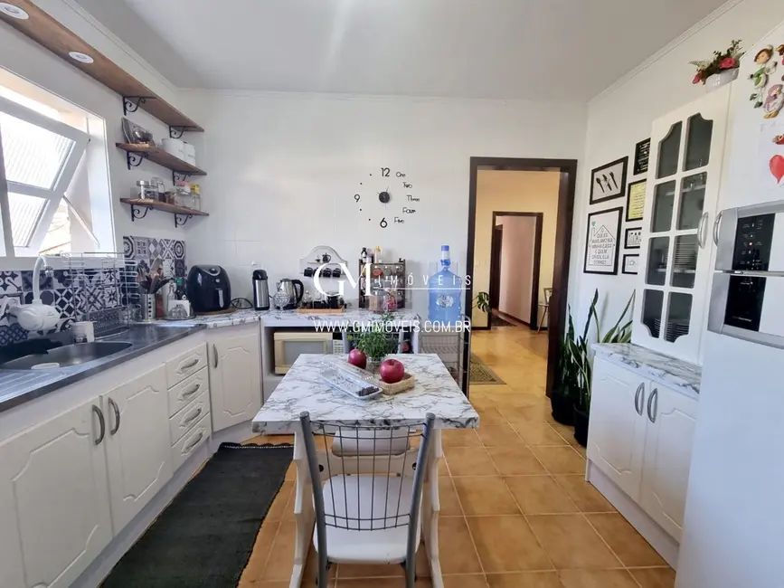 Apartamento com 3 quartos à venda, 120m2 em Centro, Torres - RS - imagem 9 Foto 9 de Apartamento com 3 quartos à venda, 120m2 em Centro, Torres - RS