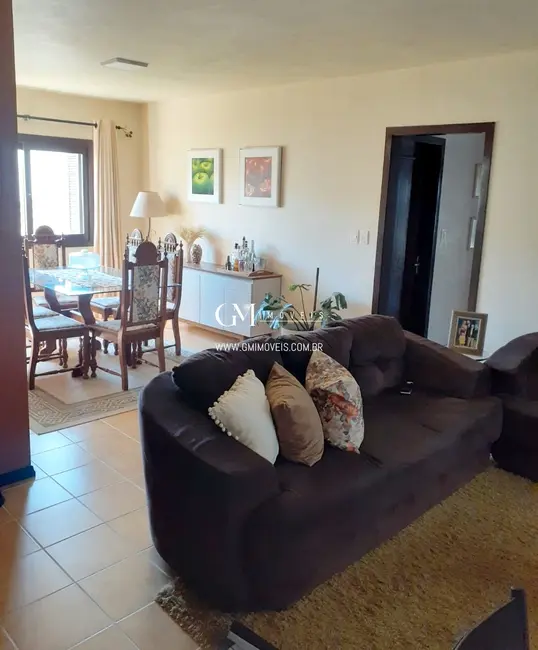 Apartamento com 3 quartos à venda, 120m2 em Centro, Torres - RS - imagem 4 Foto 4 de Apartamento com 3 quartos à venda, 120m2 em Centro, Torres - RS